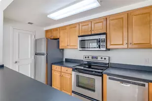 6211 W Northwest Hwy, Dallas, TX 75225 - Photo 12