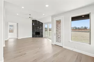 733 Serenity Ln, Red Oak, TX 75154 - Photo 16