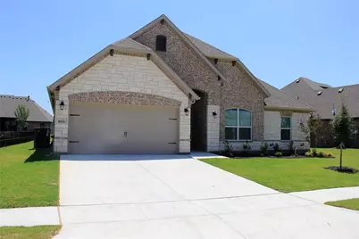 1082 Mickelson Drive, Granbury, TX 76048 - Photo 2