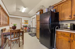 702 Indian Springs Dr, Waco, TX 76708 - Photo 12