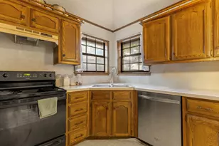 702 Indian Springs Dr, Waco, TX 76708 - Photo 10