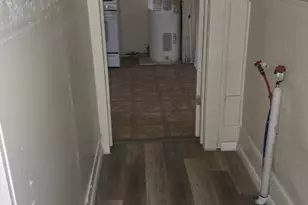 2503 Wilkinson Ave, Fort Worth, TX 76103 - Photo 6