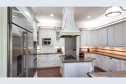 8500 Doral Court E, Flower Mound, TX 75022 - Photo 16