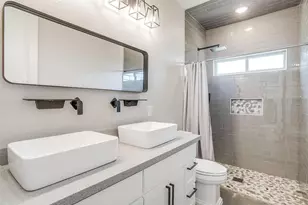 3207 Hummingbird Ct, Granbury, TX 76049 - Photo 24