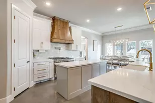 3207 Hummingbird Ct, Granbury, TX 76049 - Photo 6