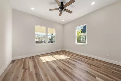 1620 N 15th Street, Waco, TX 76707 - Photo 16