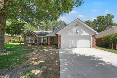 1705 Ramada Drive, Waco, TX 76712 - Photo 1