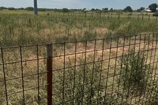 1516 S 8th St, Chillicothe, TX 79225 - Photo 8