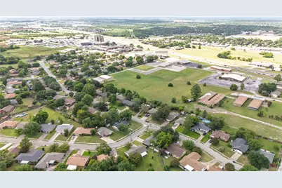 3309 Canton Street, Greenville, TX 75402 - Photo 4