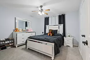 2220 Cedar Cir, Carrollton, TX 75006 - Photo 38