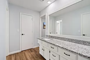 2220 Cedar Cir, Carrollton, TX 75006 - Photo 28