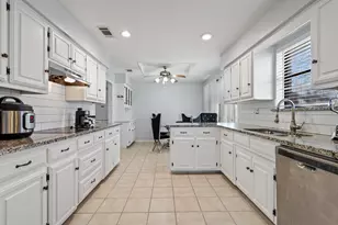2220 Cedar Cir, Carrollton, TX 75006 - Photo 30