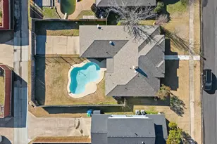 2220 Cedar Cir, Carrollton, TX 75006 - Photo 22