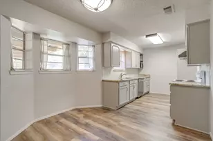 1213 S Rusk St, Weatherford, TX 76086 - Photo 10