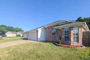 6702 Valley Branch Dr, Arlington, TX 76001 - Photo 2