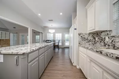 500 Navajo Court, Runaway Bay, TX 76426 - Photo 10