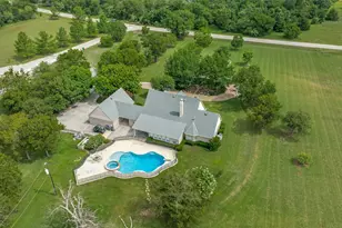 500 Navajo Ct, Runaway Bay, TX 76426 - Photo 6