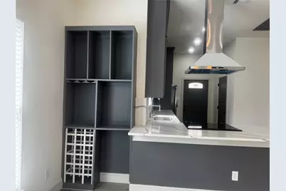 915 E Humbolt Street, Fort Worth, TX 76104 - Photo 14