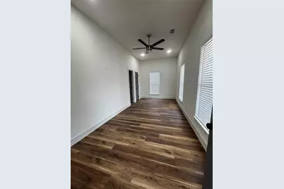 915 E Humbolt Street, Fort Worth, TX 76104 - Photo 30