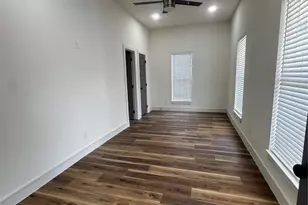 915 E Humbolt St, Fort Worth, TX 76104 - Photo 30