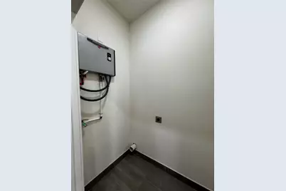 915 E Humbolt Street, Fort Worth, TX 76104 - Photo 32