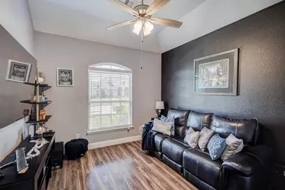 705 Candace Drive, DeSoto, TX 75115 - Photo 10