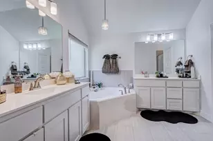 705 Candace Dr, DeSoto, TX 75115 - Photo 22