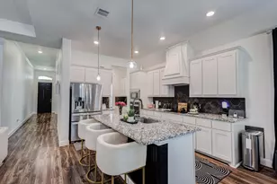 705 Candace Dr, DeSoto, TX 75115 - Photo 12