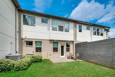 2222 N Prairie Avenue #2, Dallas, TX 75204 - Photo 14