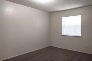 703 E Shady Grove Rd, Irving, TX 75060 - Photo 14