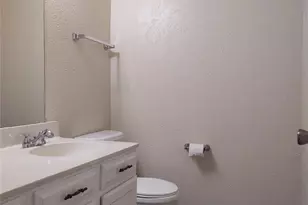 703 E Shady Grove Rd, Irving, TX 75060 - Photo 12