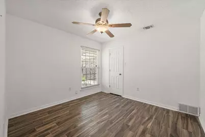 4711 N Prairieview Court, Arlington, TX 76017 - Photo 14