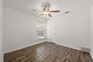 4711 N Prairieview Ct, Arlington, TX 76017 - Photo 14