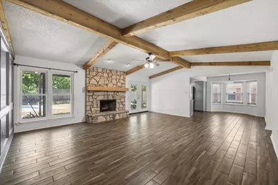 4711 N Prairieview Court, Arlington, TX 76017 - Photo 2