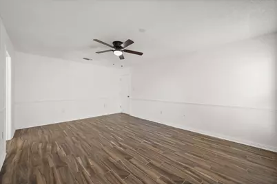 4711 N Prairieview Court, Arlington, TX 76017 - Photo 4