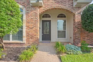 203 Silver Spur Trail, Waco, TX 76657 - Photo 2