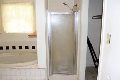 1409 W Dry Street, San Saba, TX 76877 - Photo 10