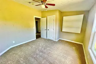 4804 Orange Blossom St, Granbury, TX 76048 - Photo 10