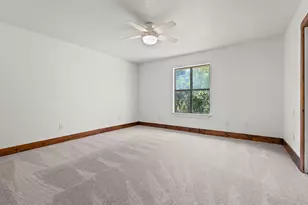 150 Sandlin Ct, Springtown, TX 76082 - Photo 32