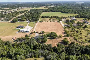 150 Sandlin Ct, Springtown, TX 76082 - Photo 4