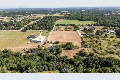 150 Sandlin Court, Springtown, TX 76082 - Photo 6