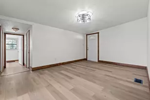 150 Sandlin Ct, Springtown, TX 76082 - Photo 20