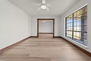 150 Sandlin Ct, Springtown, TX 76082 - Photo 12