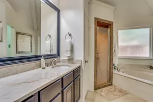 2140 S Winding Creek Dr, Grapevine, TX 76051 - Photo 16