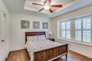 2140 S Winding Creek Dr, Grapevine, TX 76051 - Photo 18