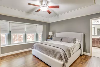 2140 S Winding Creek Drive, Grapevine, TX 76051 - Photo 14