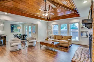 2140 S Winding Creek Dr, Grapevine, TX 76051 - Photo 4