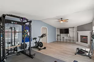 2915 Sagittarius Ln, Granbury, TX 76049 - Photo 26