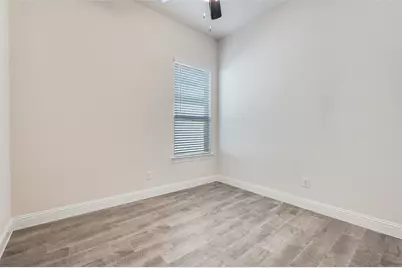 11117 Klondike Lane, Aubrey, TX 76227 - Photo 14