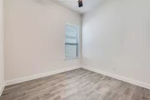 11117 Klondike Ln, Aubrey, TX 76227 - Photo 14